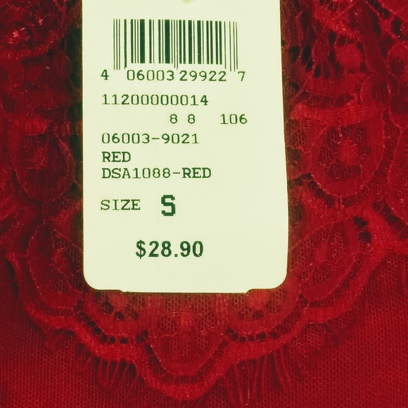 New Windsor Teddy red lacey - Picture 6 of 7